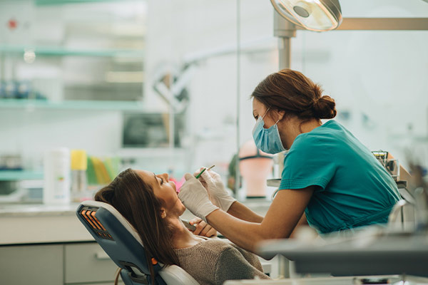 Preparing for and recovering from teeth extractions