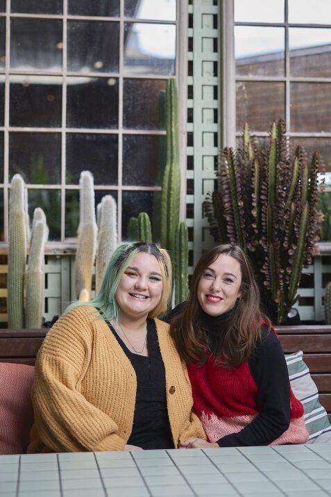 Holly and Tessa smiling